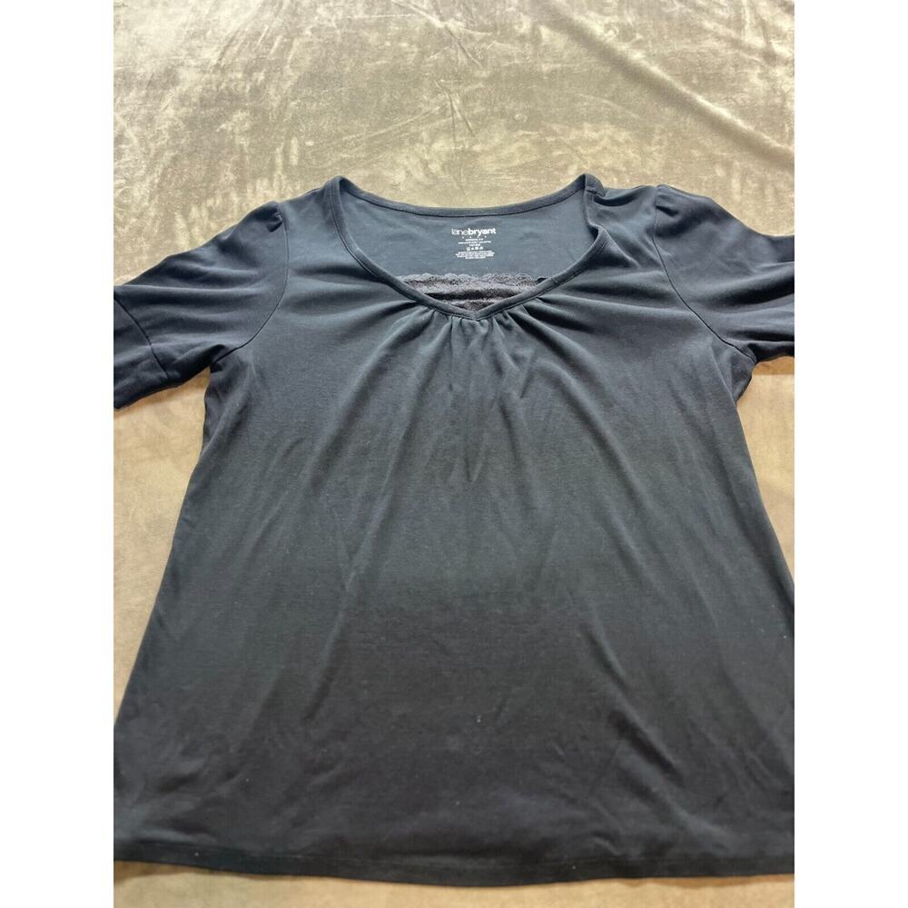 Lane Bryant Black Short Sleeve Shirt Womens V-Neck lace Size 14/16 Modern Fit
